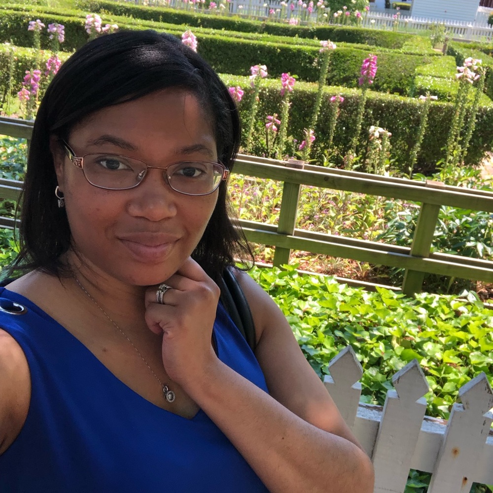 Meet your Posher, Candice